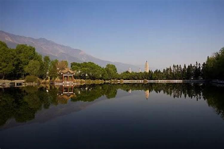 宁夏人文地理:青铜峡牛首山寺庙群