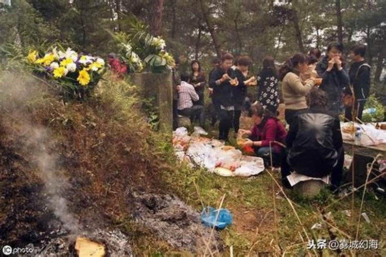 去世一周年如何祭奠