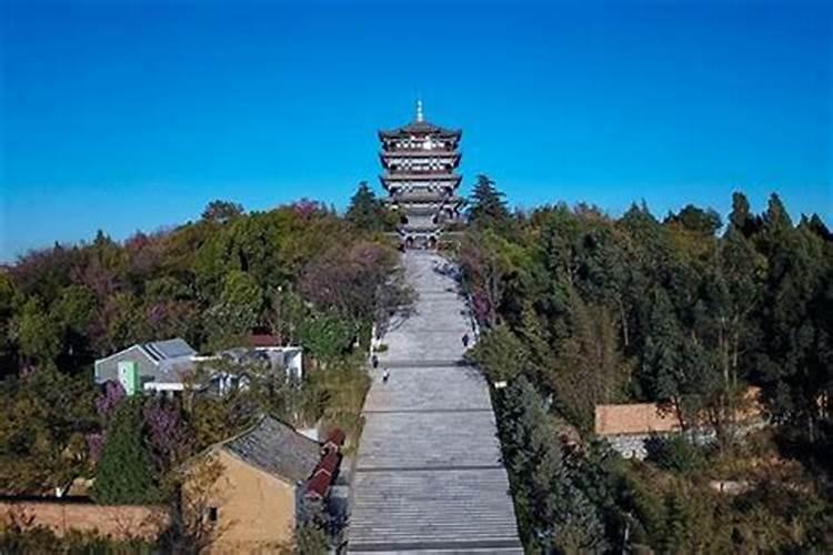 咋能让小人破财呢？
