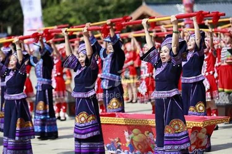 1972年农历10月12出生五行属于什么？