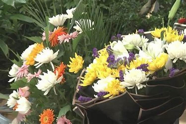 7月15鬼节要怎么去祭奠死去的亲人？