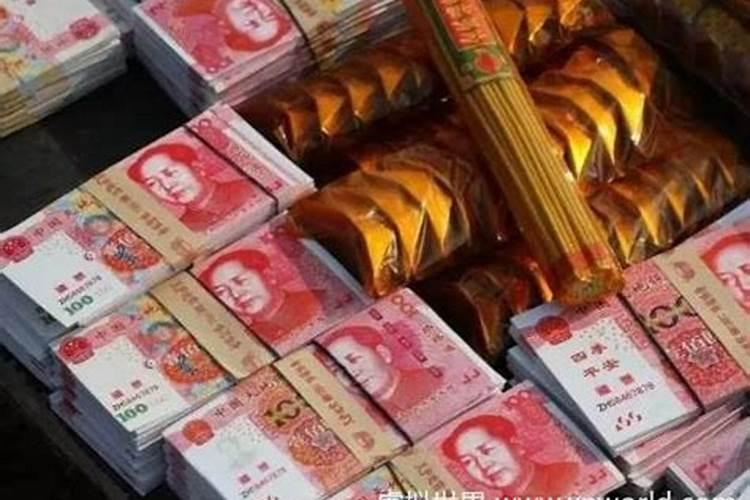 七月十五烧纸有什么讲究？七月十五上香要注意什么？