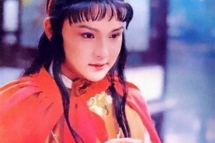《红楼梦》中林黛玉的特点？