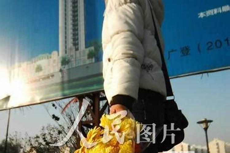 梦见前夫笑的预兆