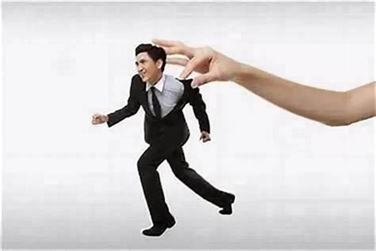 职场小人如何相处 职场遇到小人怎么对付