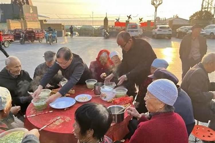 你好,请问在白云观请太岁符大概花多少钱。