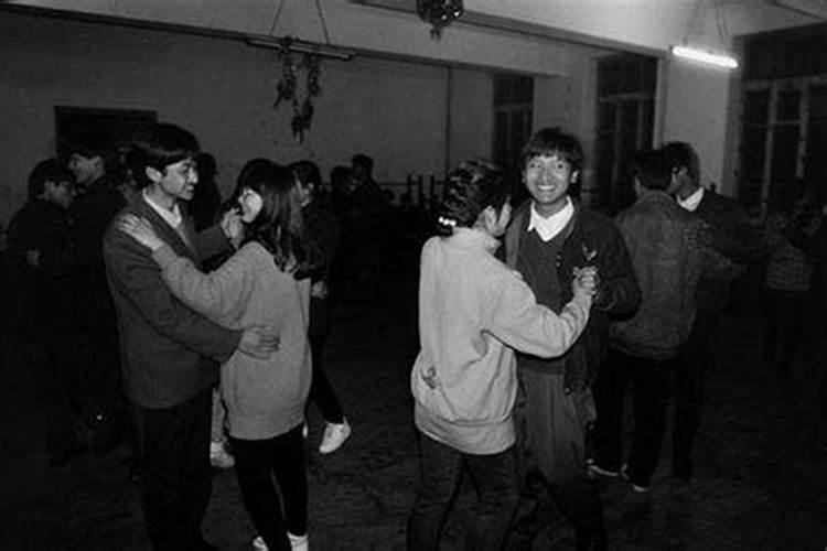 90属马跟92属猴合婚吗？