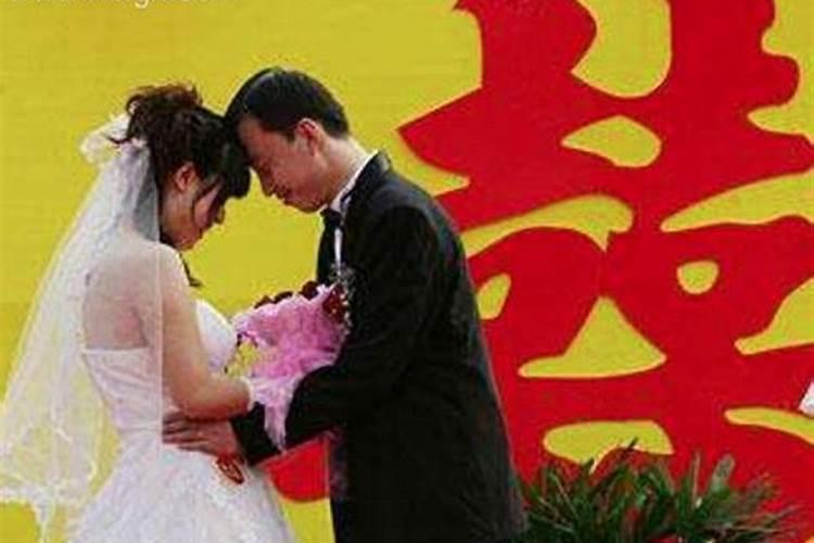 请问,财神节几点迎财神最吉利？