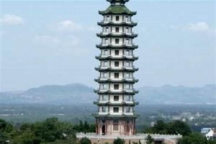 请问八字算命中的“正官,正印,正财”是啥意思？命中有这三样会咋样？百...