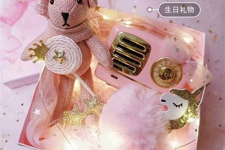 元宵节送灯,选择送一个好还是送两个好呢