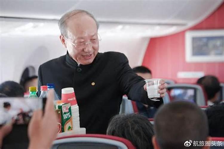 梦见被牛追着跑什么预兆