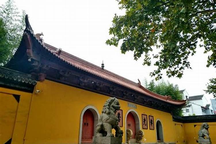 中元节是前一天不能熬夜还是当天不能熬夜？