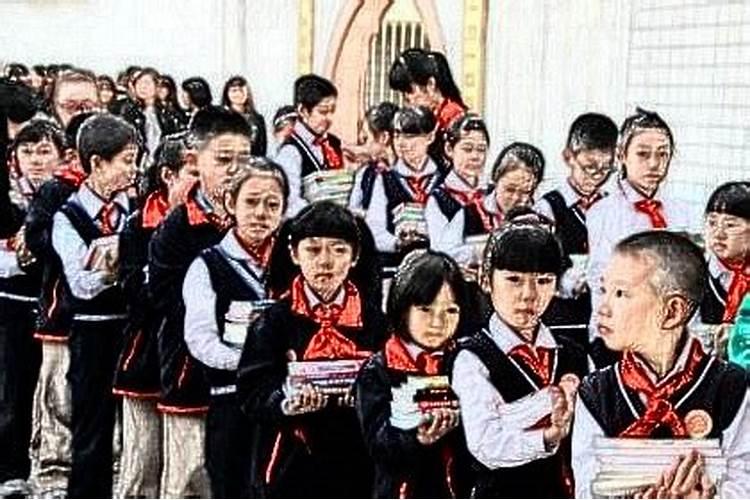 梦见去学校看孩子