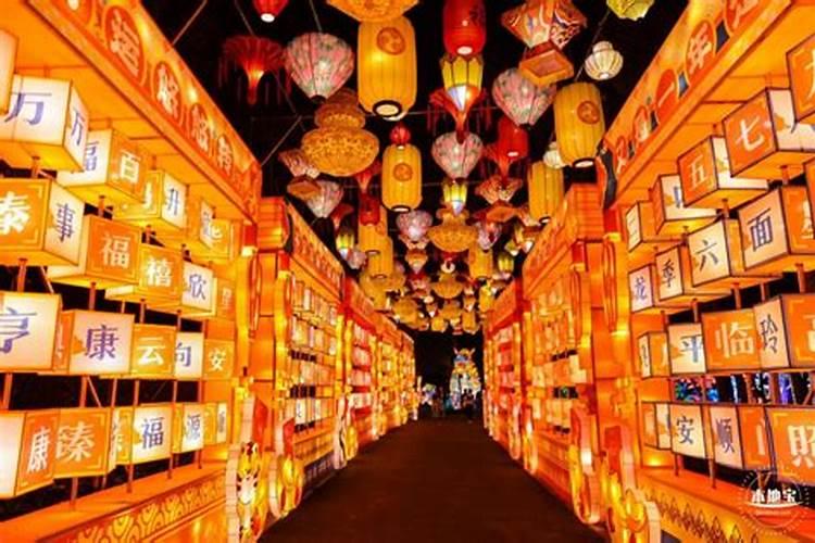我国春节三种习俗在深圳的情况