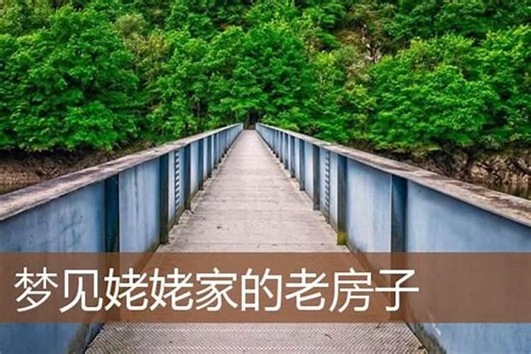 端午节的葫芦挂在门里还是门外端午节的葫芦挂在屋里还是屋外