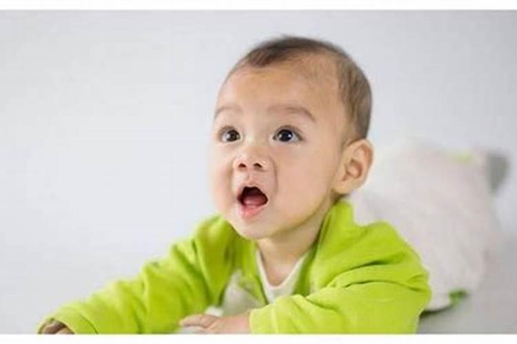 父亲七十大寿群发短信请柬怎么写？