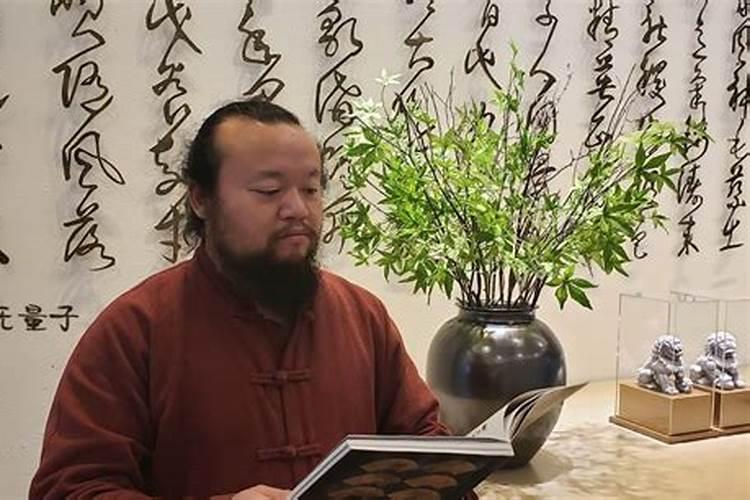 对风水先生的称呼,风水先生七不看