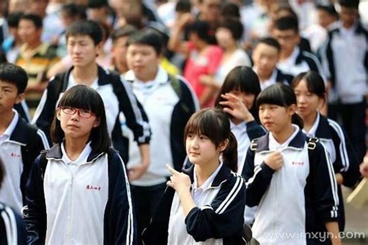 梦见高中的同学的预兆