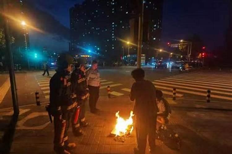女生十月初一出生好不好
