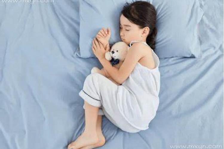 比肩旺的女人特点 女命比肩多旺夫吗？