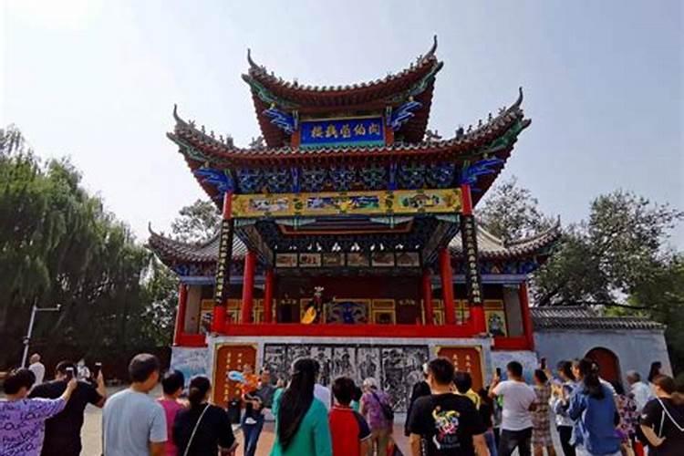 八字不合的两个人真的不能结婚吗