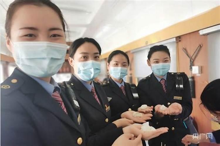 属鼠的人和什么属相是最配的？