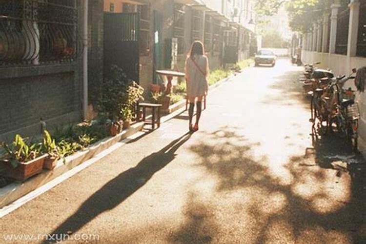 女方父母因为八字不合说我命不好不同意我该怎么办