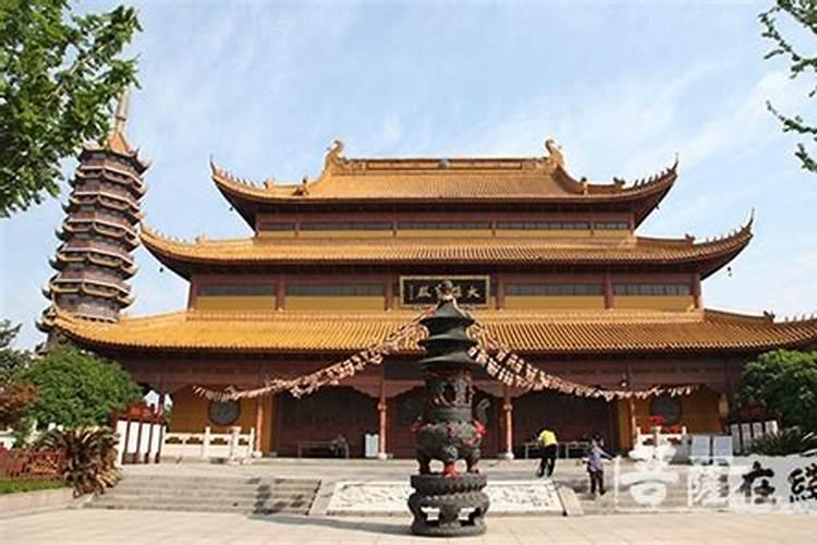 梦见清澈的水里面好多漂亮的鱼的预兆