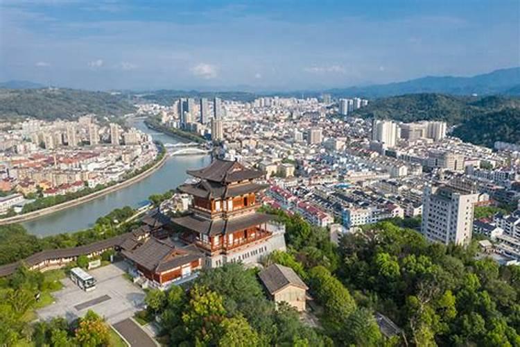 万宁冬天最冷穿什么 万宁自驾游行程安排