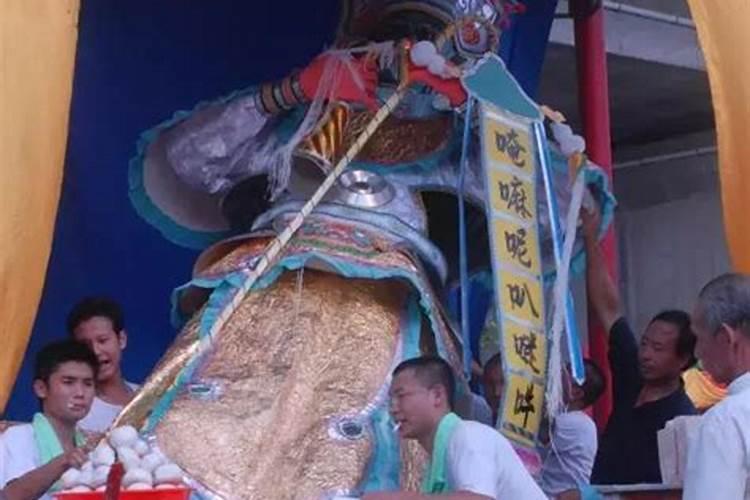 女人梦见情人是什么意思 女人梦见情人有什么预兆