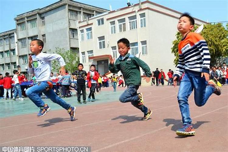 72年属鼠2025年运势及运程每月运程