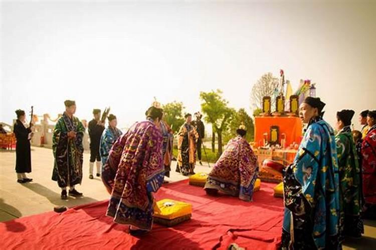 各位仙家 人死后有轮回转世么