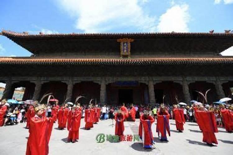 69年属鸡人在2025年的全年运势