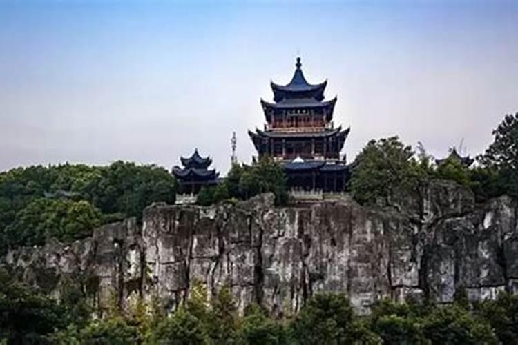 梦见挖坑埋人什么预兆