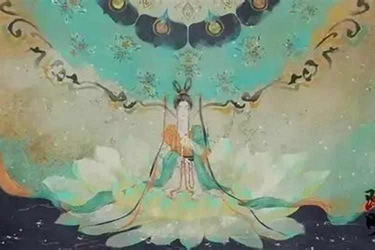 属龙男和什么属相最配