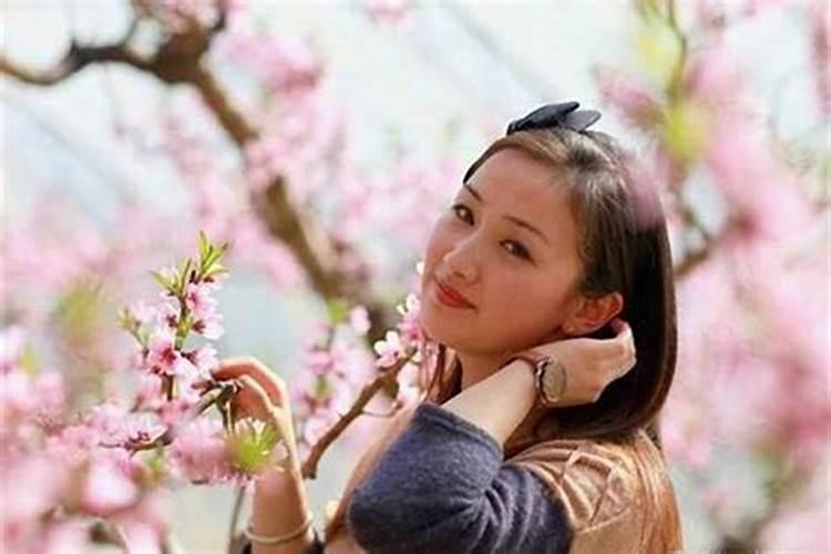 已婚女人有桃花劫怎么办 女人犯桃花劫的后果