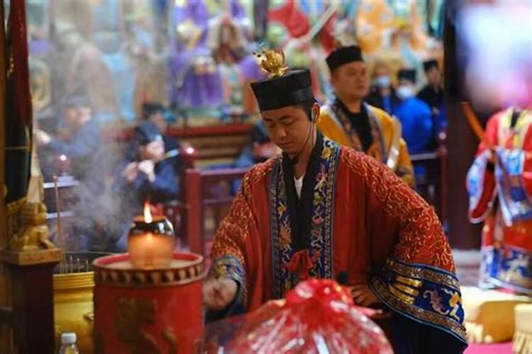 94年狗和96年鼠相配吗 狗和鸡婚配合不合