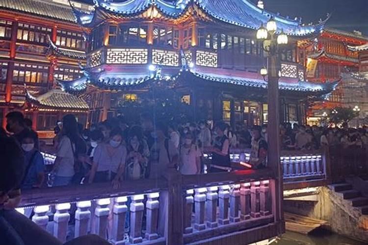 中秋节上海周边哪里好玩呢？谁能帮帮忙推荐下