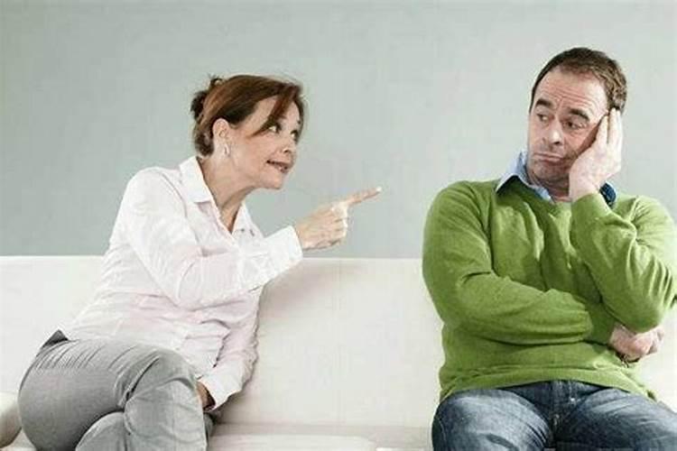 男人想离婚的表现 冷战中的夫妻有这些表现离婚不远了