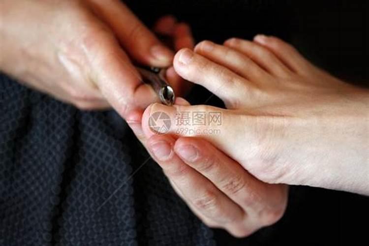 ？二十四节气谷雨美诗五首(谷雨唯美古诗词)
