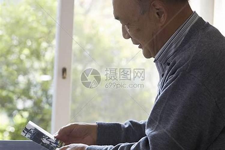 1984年农历10月初一时当年公历的那天
