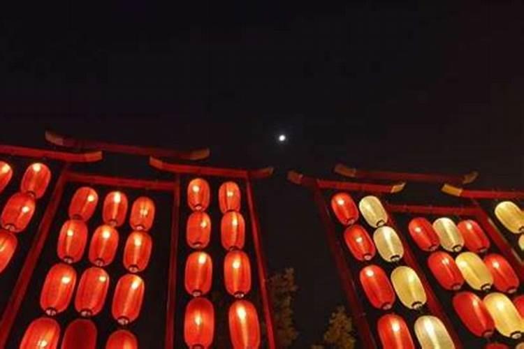 昨晚梦见死去的父亲又复活了,梦到去世的父亲在葬礼上复活