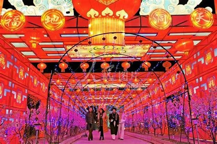 害太岁、破太岁、值太岁、刑太岁分别都是什么意思啊