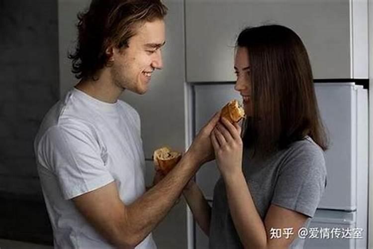梦见反复一个异性老同学的预兆