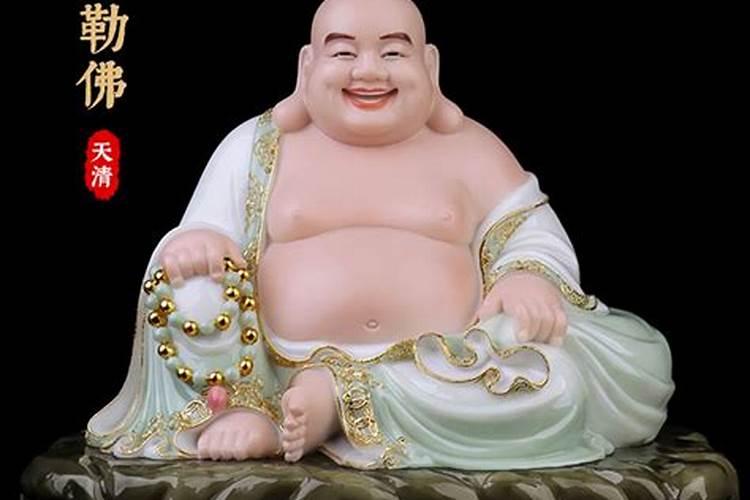 超级花心的女人八字 女命带偏财说明花心