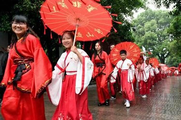 属虎的可以佩戴什么首饰,属虎的佩戴什么最旺财