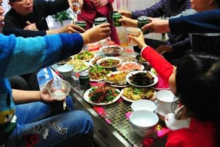 属狗人2025年全年运势运程免费 属狗2025年每月运势及运程详解