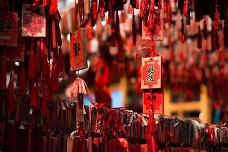 梦见蒜头满地是什么意思