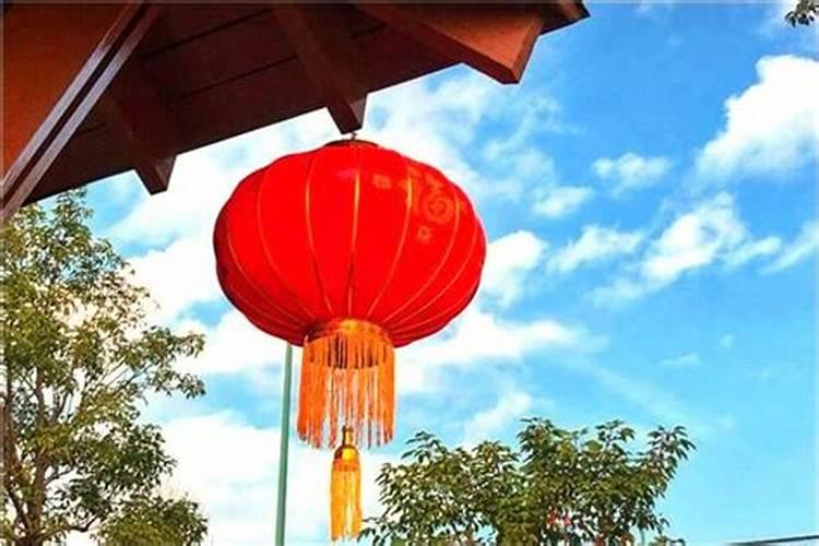 一九七六年男士今年每月运势