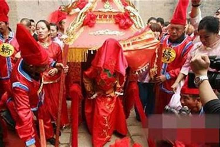 鬼节结婚有什么后果 鬼节结婚会怎么样